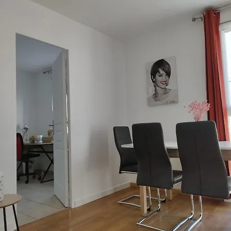 Au Calme, Proche De Et Des Plages Apartment *